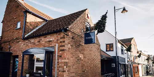 Exclusive Evening with Tom Davies Eyewear at Southwell's Late Night Christmas Shopping