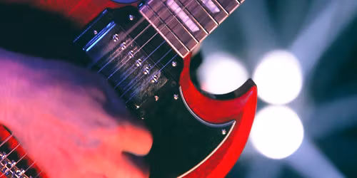 Andy T @ Ye Olde Roundham Club