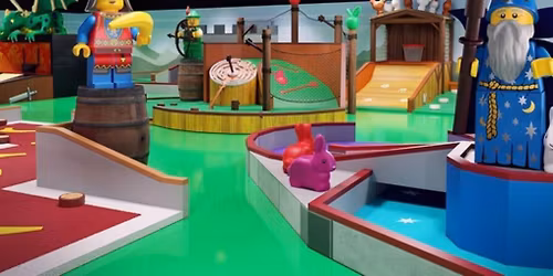 Legoland Windsor Resort - Adventure Golf