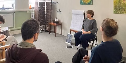 Reiki Explained Simply - Learn & Experience