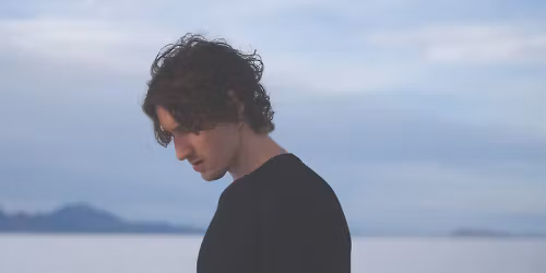 Dean Lewis in Quebec