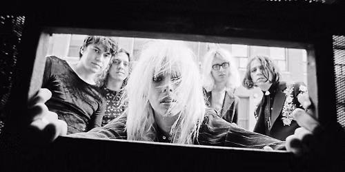 Devils Night: Starcrawler w\/ The Paranoyds (18+)