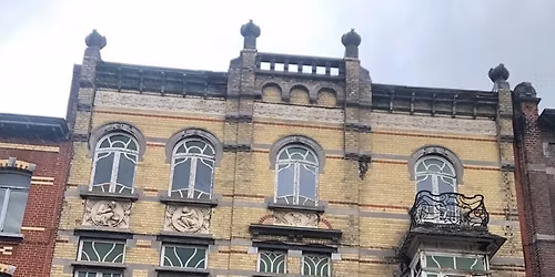 Charleroi, quelle histoire! Une visite historique du centre ville