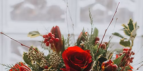 Happy Holiday Arrangement Class
