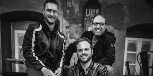 triToNE Weihnachts Special im Kaffeeladen