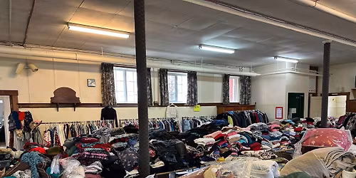 LUC UCW Vente de Garage\/Rummage Sale 