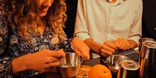 Cocktails au champagne dans un bar cach\u00e9 speakeasy : l\u2019atelier exclusif \u00e0 ne pas manquer !