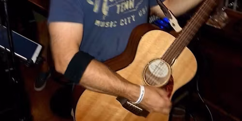 Sweet Willie Davis @ the Continental Tavern