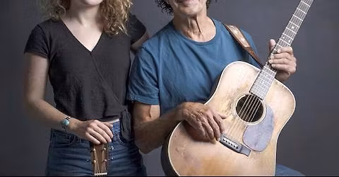 "Folk Hill" - An amphitheater Eugene superfolk concert w Alice Howe and Freebo w Clive Carroll