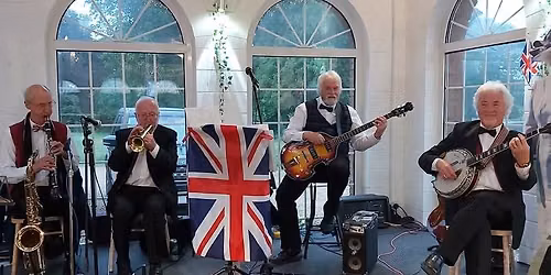 Jazz in the Courtyard: An Open-Air Summer Evening - with The Stamford Stompers