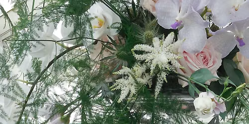 Serendipity - flower demonstration by Margaret Rumens 