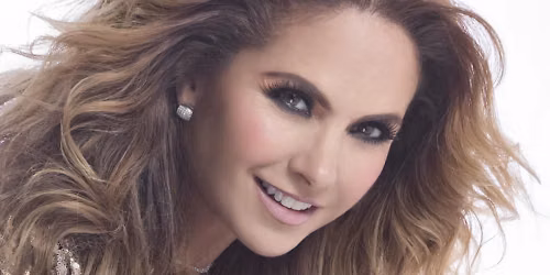 Lucero in Santiago de Quer\u00e9taro