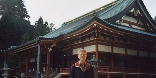 H\u00f8jskoleeftermiddag i Vejle\u00e5 Kirke med Steen Dilling: Kristendom i Kina og Japan