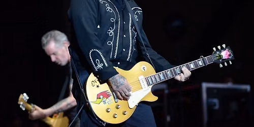 Social Distortion