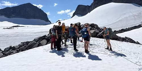 Topptur til Vesle Galdh\u00f8piggen \u2013 2369 moh