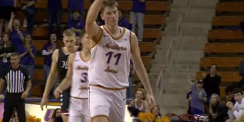 UIC Flames at Northern Iowa Panthers Womens Volleyball at McLeod Center