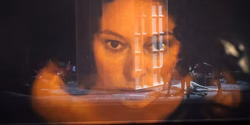 NE MOBLIEZ MIE - FC BERGMAN \/ TONEELHUIS