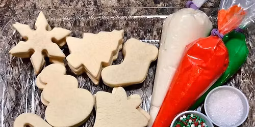 Evergreen Pub Xmas Cookie Decorating Workshop! Contact us to reserve your spot! Tues,12\/16 @6pm!