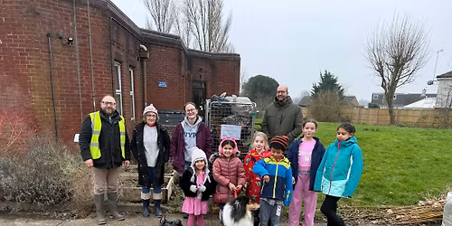 Saturday Pickers\u2019 New Greens Litter Pick