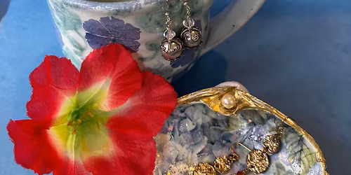 A Mothers Love: Seasonal Craft Pop Up