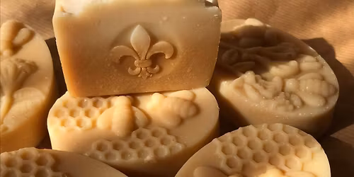 Wir sind beim Adventsmarkt in der Kulturhalle Remchingen