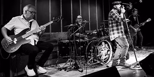 Live at The Steator Eagles