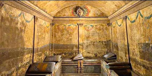 NAPOLI: IPOGEO DEI CRISTALLINI