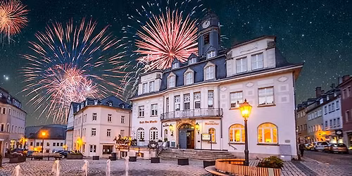 Gro\u00dfe Silvesterparty im Ratskeller Schwarzenberg