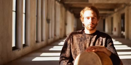 Cinna Peyghamy \u27e1 Mariana Pinho