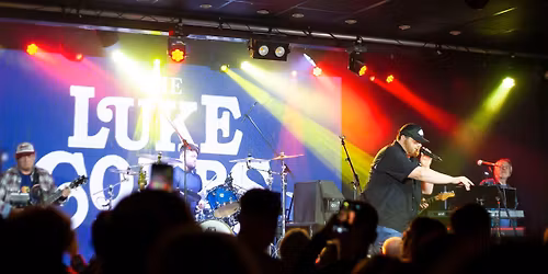 The Luke Combs Experience