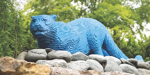 Sean Kenney\u2019s Nature POP!: Made with LEGO\u00ae bricks