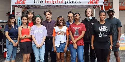 Christmas Carols at Ace