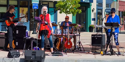 Famous Jane returns to Sneekers.