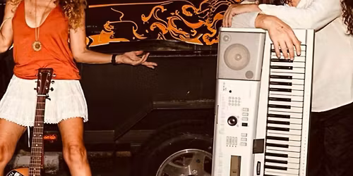 Tequila Sunrise Holidaze Season with the SingRays every Friday night from 6:30 to 9:30