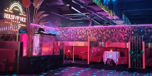 \ud83c\udf85 \u201cThrowback Magic \u2013 70s, 80s & 90s Christmas Party with DJ Mason IX!\u201d \ud83c\udf1f