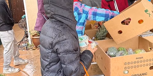 FREE POP UP FARMER'S MARKET