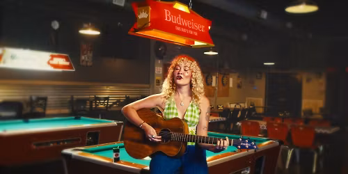 Chloe Hoecker at West Main Pizza