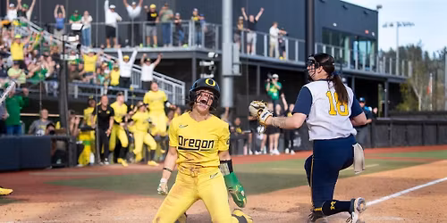 Parking Michigan Wolverines at Oregon Ducks Mens Basketball