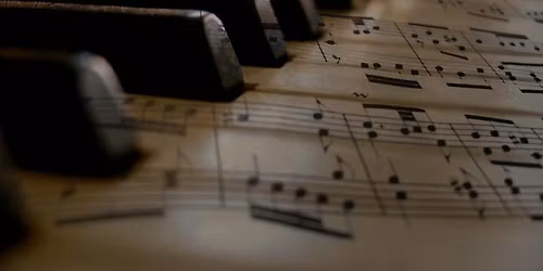 Concursul \u201ePaul Constantinescu - In memoriam\u201d sec\u021bia pian