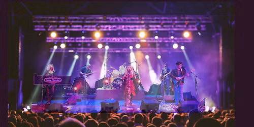 Seven Wonders-Fleetwood Mac Tribute@ Venue23,Wakefield 