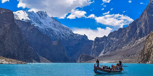 5 Days Trip to Hunza - Khunjrab