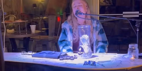 Dueling Pianos at Gauci Golf Resort!