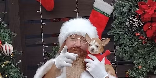 Santa Pictures at the Christmas Market