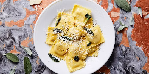 Girls Night Hands-On: Ravioli Lemon & Ricotta (Restaurant Edition)