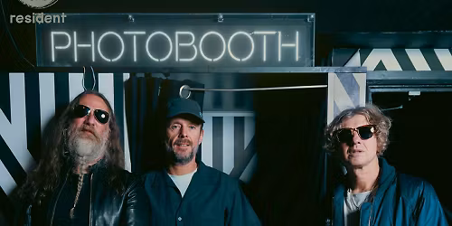 Cast: Live + Signing