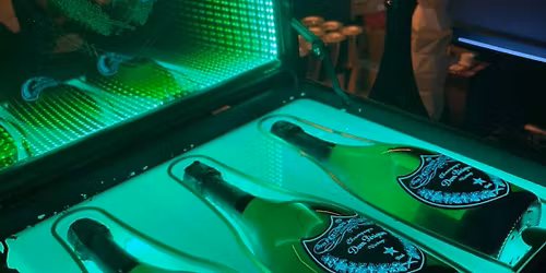 VALBORG @ KYOTO X AMANDA X OLIVIA 