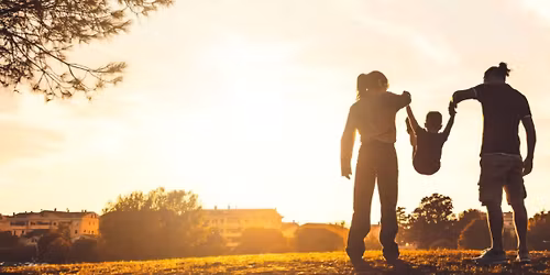 PINK! Trivia - Classic Trvia with a PINK theme!