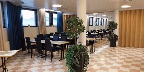 Joulumyyj\u00e4iset & Kirpputori, lauantai 13.12.2025, klo. 9.00 - 16.00. Lounas & Kahvila.