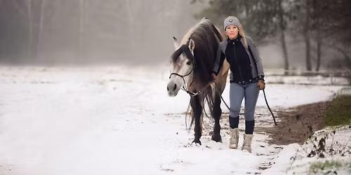 Zimowa Szko\u0142a Uje\u017cd\u017cenia