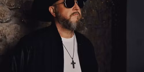 Colt Ford with the Lacs